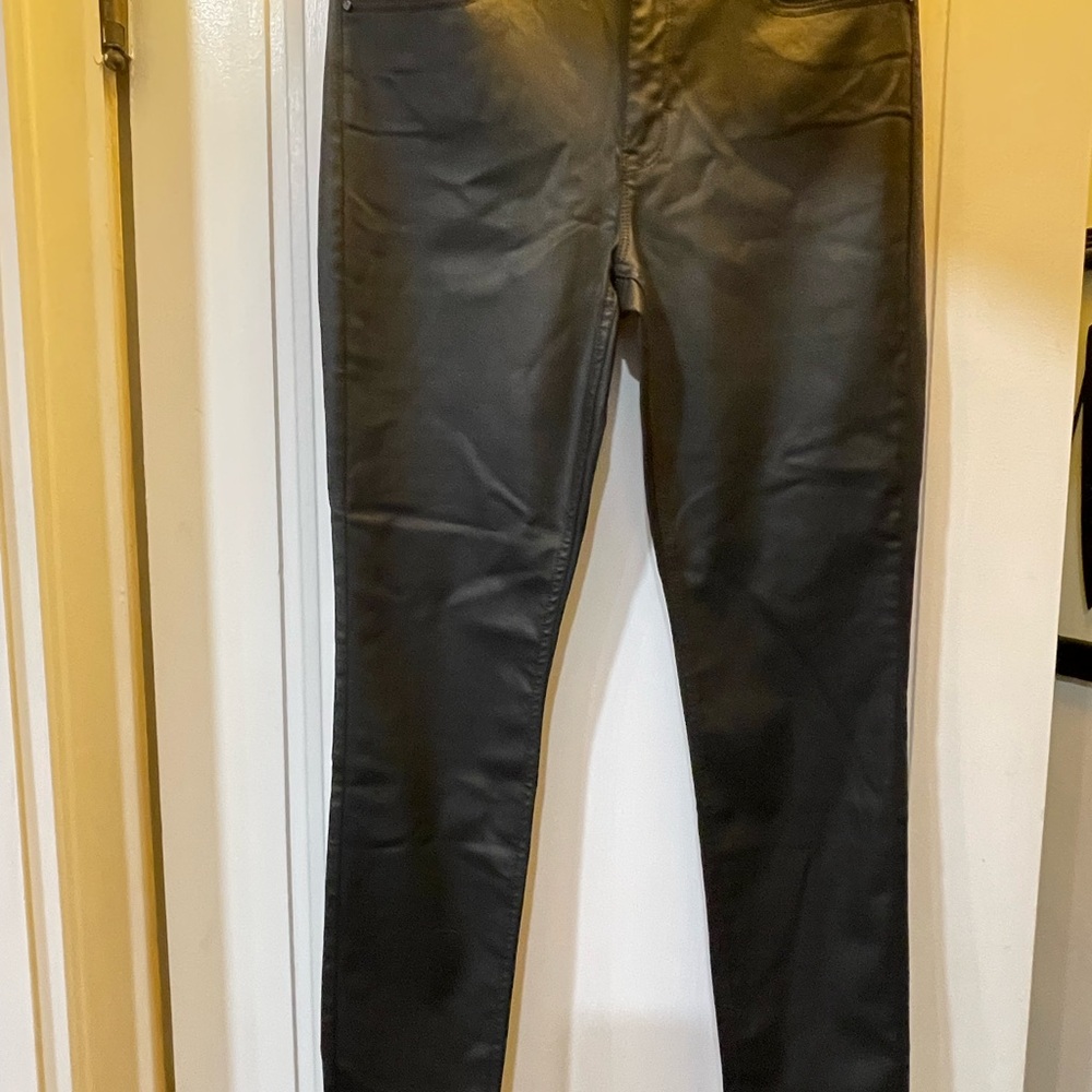 NWTs White House Black Market Women's Black Coated Denim Skinny Jeans Sz 8